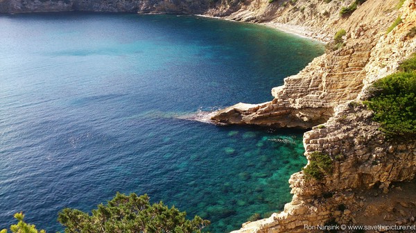 Ibiza retreats Natural Tuning and Detox snorkling spot