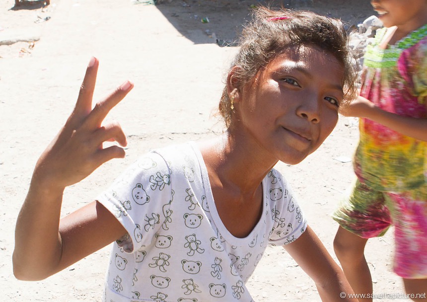 Flores fisherman island girl