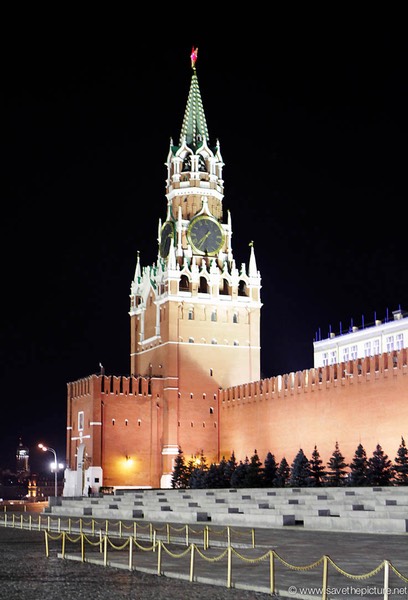 Moscow red square Kremlin clock